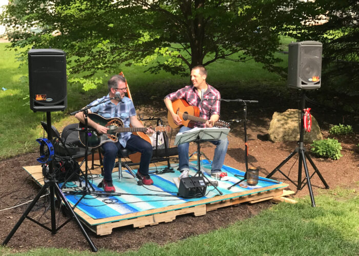 outdoor_gig